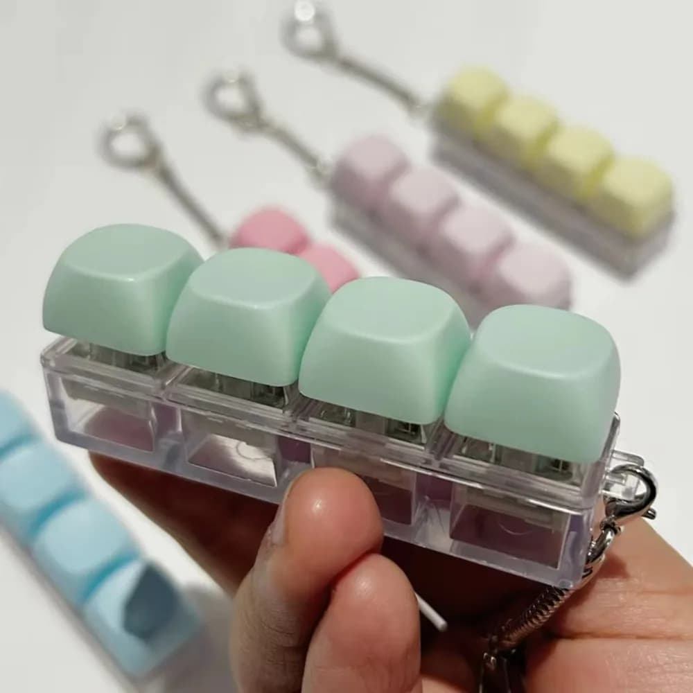 Nuovo Giocattolo Antistress a 4 Tasti, Portachiavi con Tastiera Meccanica DIY per Alleviare lo Stress