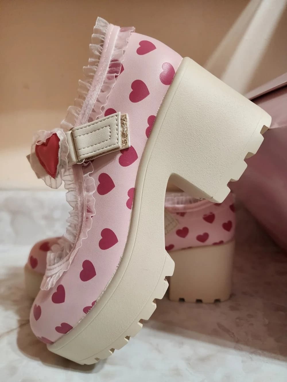 Sweet Lolita Style Pastel Pink Heart-Print Mary Jane Heels Heart Buckle Lace Trim Chunky Platform Block Heel Round-Toe Shoes