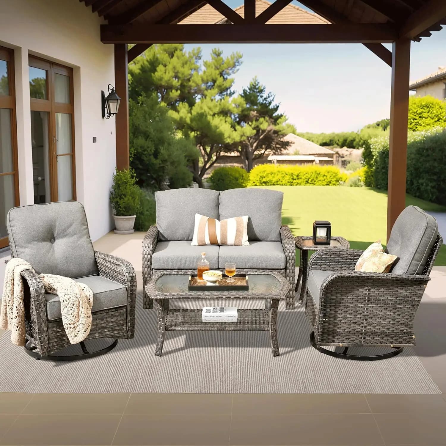 Set da Patio in Vimini 5 Pezzi con Sedie Girevoli, Tavolo e Cuscini Alti, Grigio, Personalizzabile