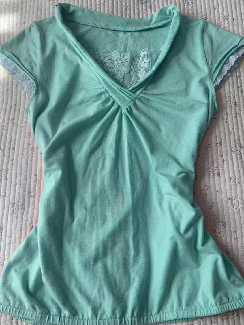 Women Y2K Mint Green Twist Front Short Sleeve T‑Shirt V‑Neck Inner Lace Patch Cap Sleeve Slim Fitted Retro Y2K Casual Tees Tops