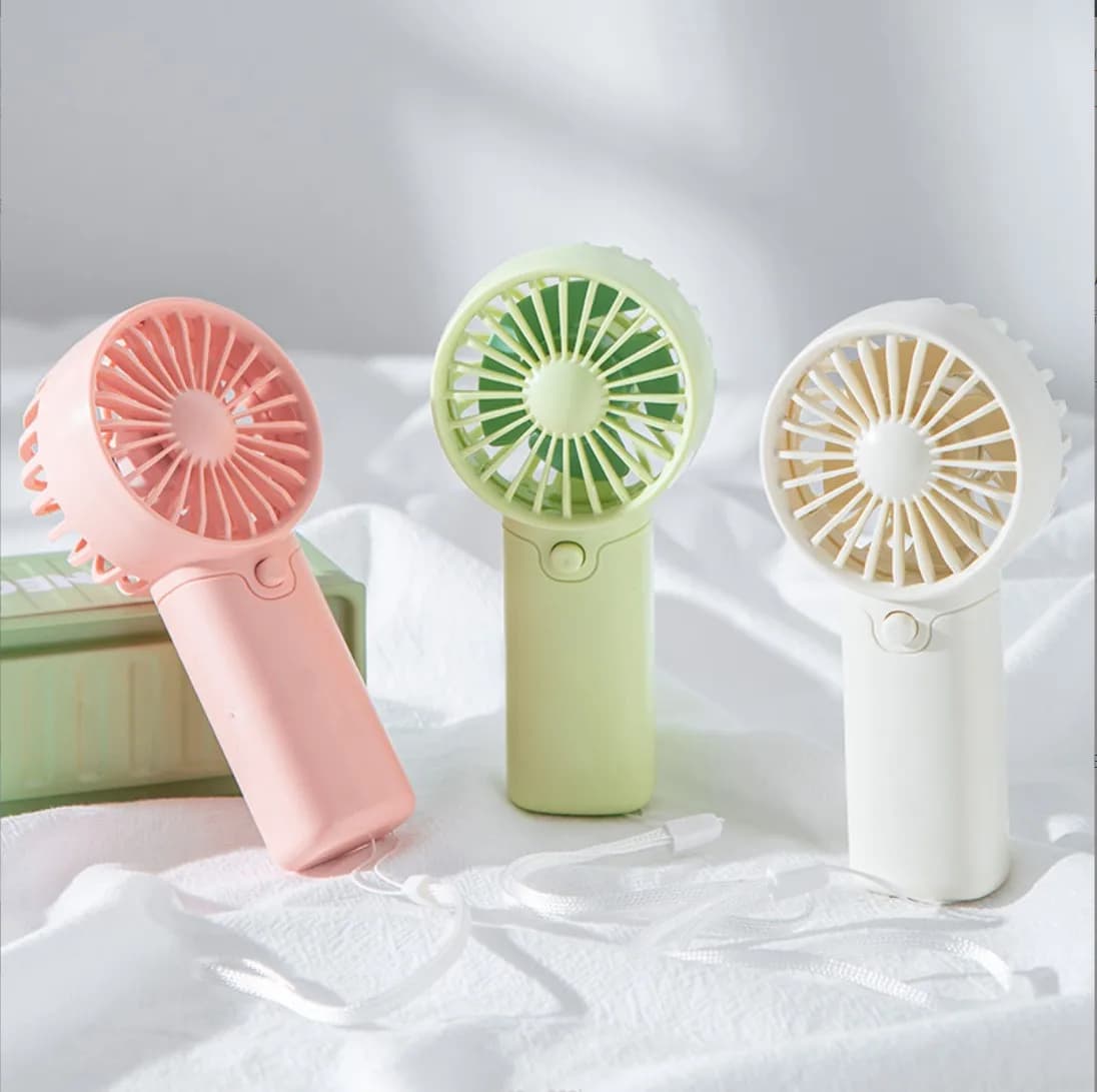 Ventilatore Portatile Compatto da Tasca per Estate, Viaggi, Casa, Ufficio, Ventilatore Manuale Leggero con Batteria AAA