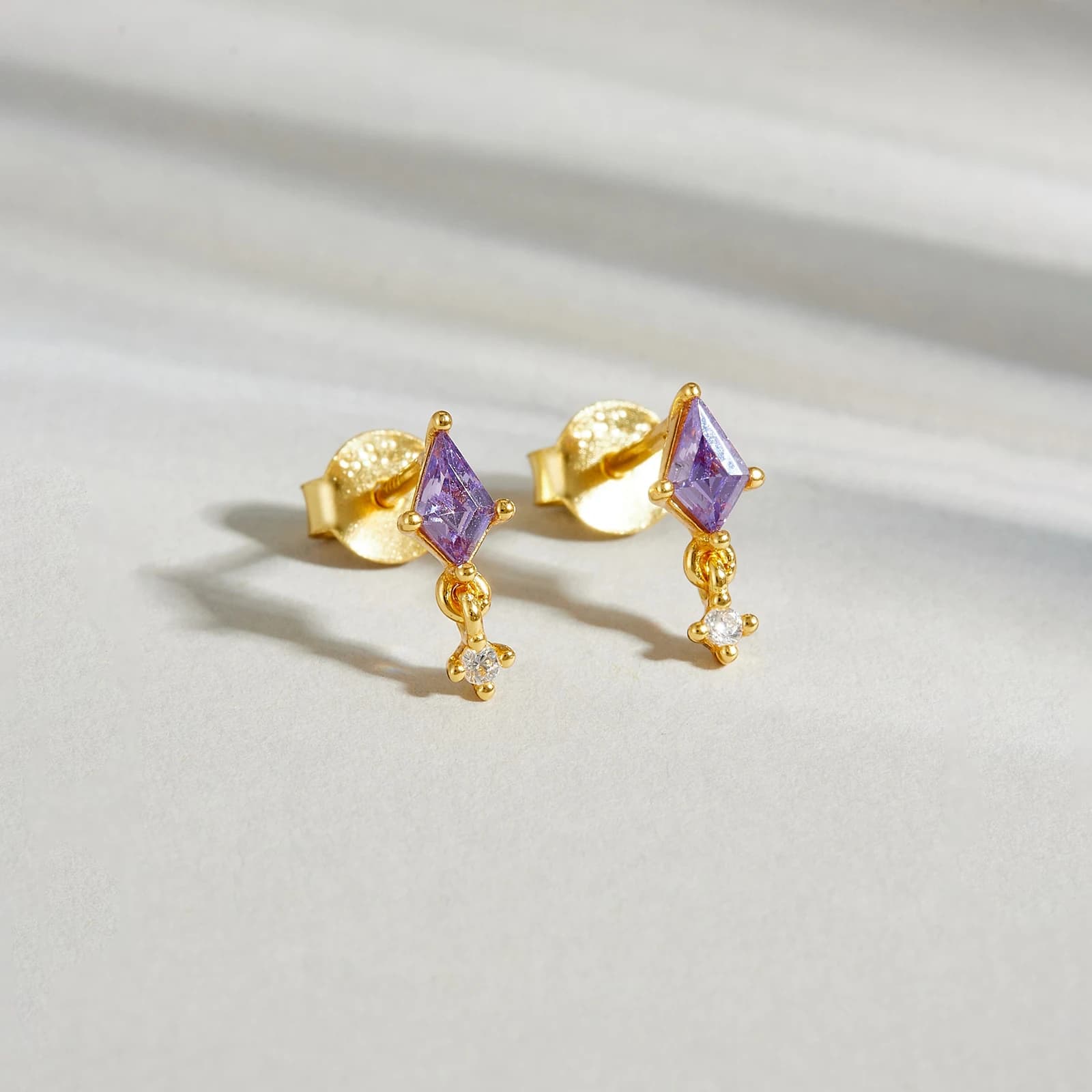 VEWANT Women 925 Sterling Silver Kite Purple CZ Zircon Stud Earrings Piercing 2026 Luxury Fine Anniversary Party Jewelry Gift