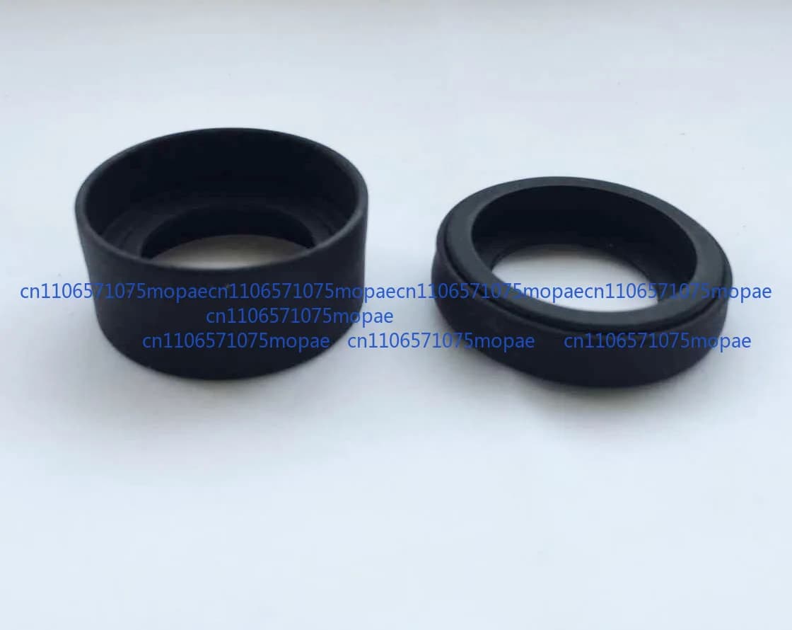 Coppia di protezioni per occhi o oculari per microscopio pieghevoli da 34 mm