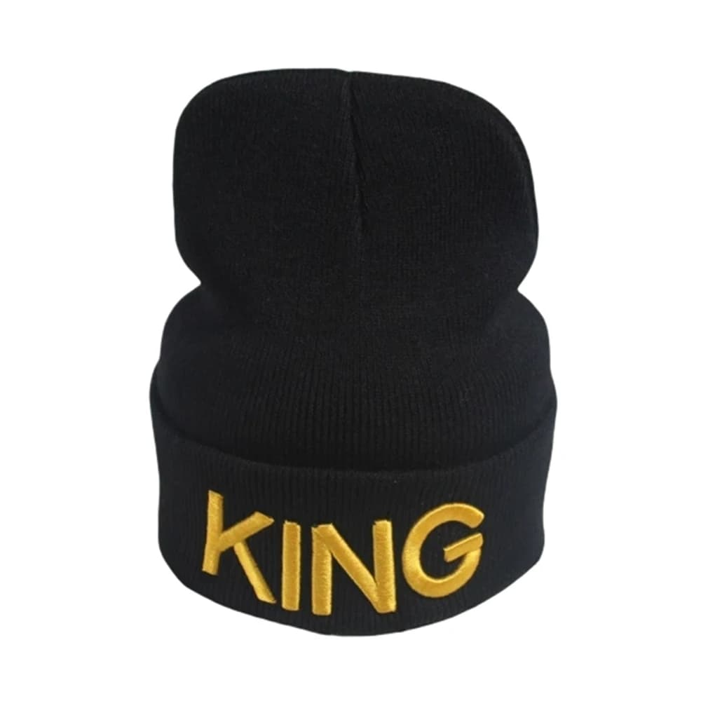 Nuovo stile KING Cappello lavorato a maglia elasticizzato QUEEN Ricamo Uomini e donne Coppie Autunno Inverno Calore Berretti Skullies Skullcap Gorras