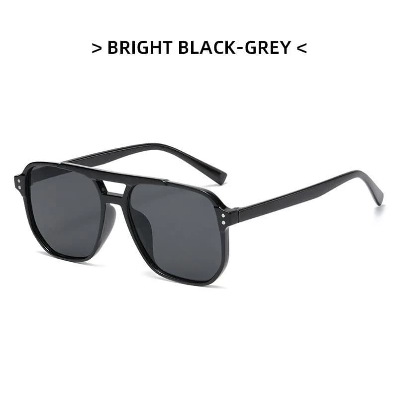 Fashion Retro Sunglasses with Montatura Grande, New Design with Double Bridge and Metallic Details, Anti-UV Protection