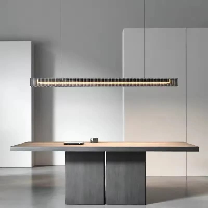 Lampade a sospensione lineari nere minimaliste per sala da pranzo Lampadario moderno lungo in vetro dorato sopra il tavolo da pranzo dell'isola della cucina