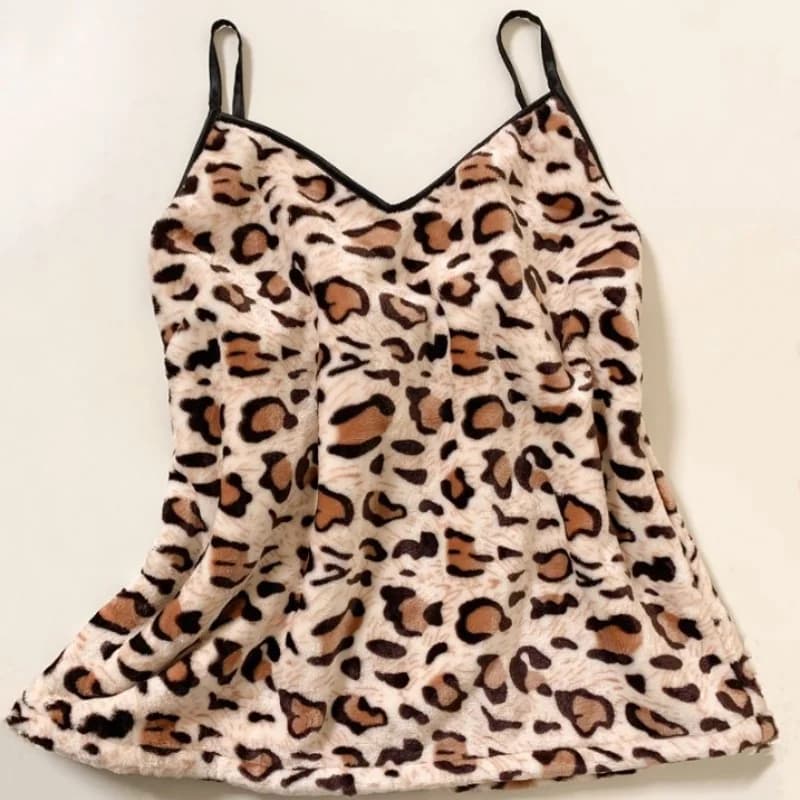 Pantaloncini caldi da coppia sexy Set pigiama cross-dressing Canotta in flanella con stampa leopardata Top e pantaloncini Costumi sexy per feste private BF