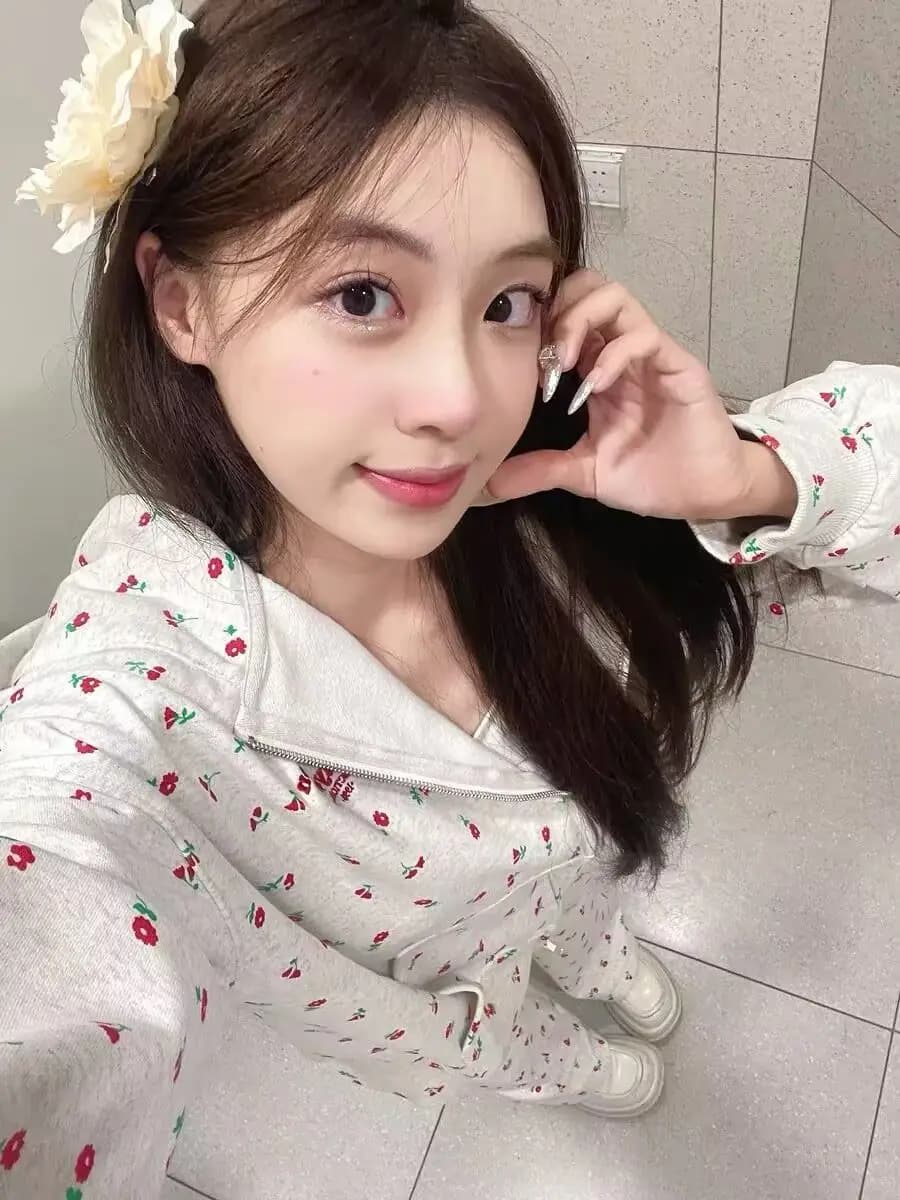 Women's Casual Sportswear Set Loose Fit Hooded Open Cardigan Sweatshirt Long Pants Running Two-Piece Set Autumn Winter New La...