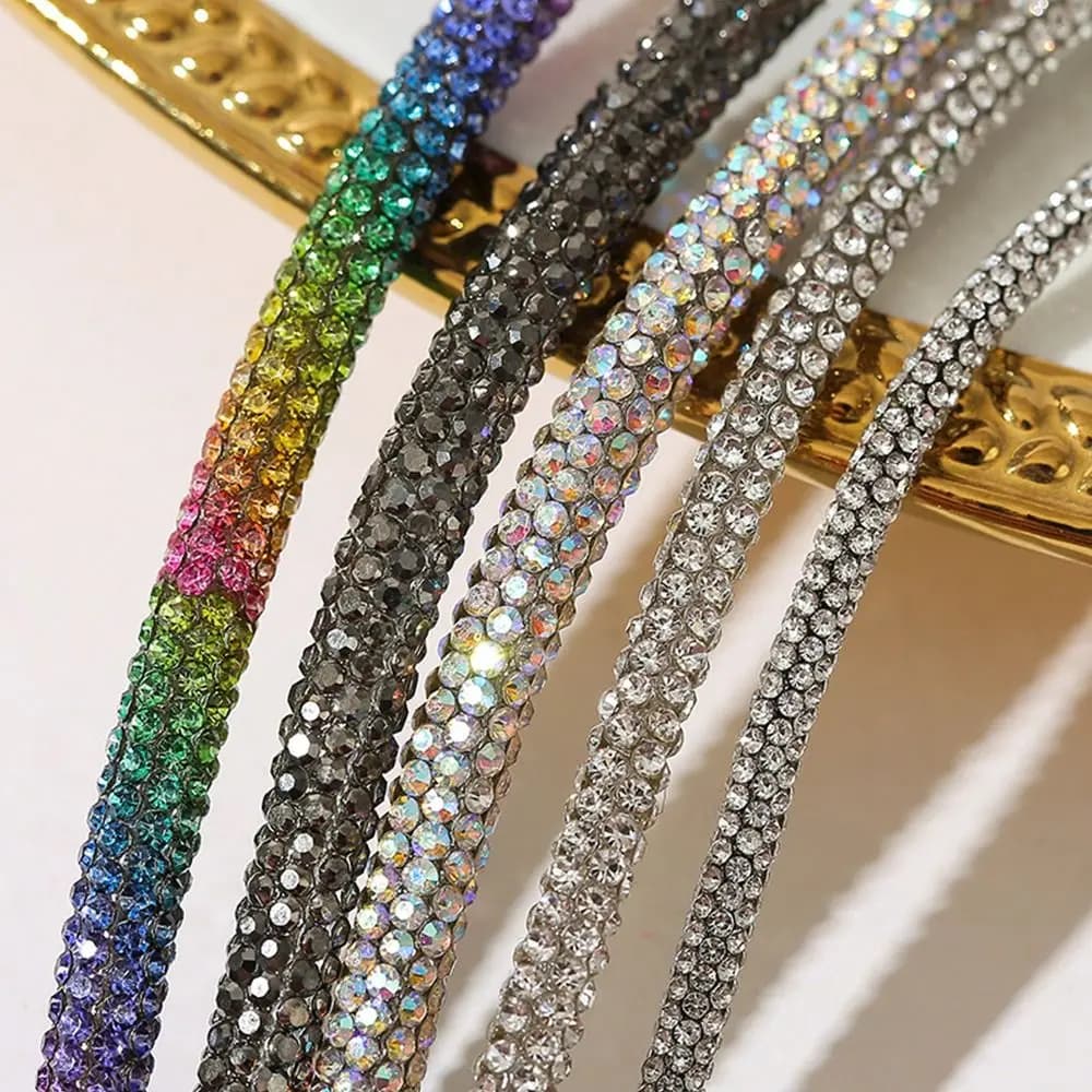 Bracciale rotondo Scarpe Borse Abito da sposa Corda di strass Cavo di cristallo di vetro Strass Tubo pieno di strass