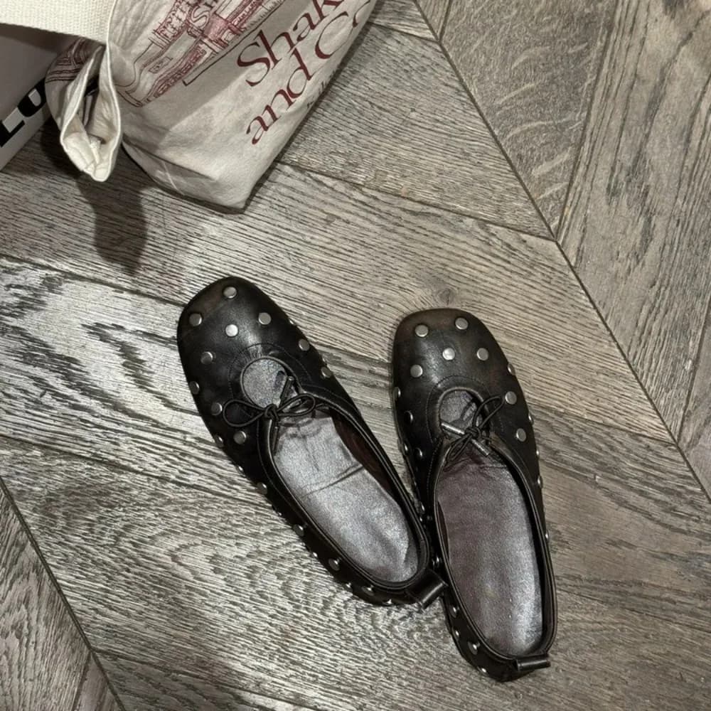 2026 New Ballet Flats Woman Brand Design Rivet Studs Shoes Ladies Summer Cut Out Loafers