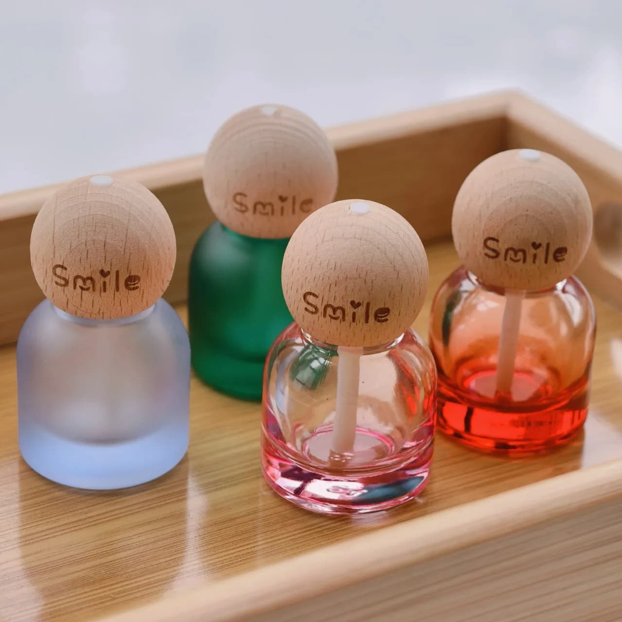 Elegante bottiglia per diffusore di aromi Elegante arredamento per la stanza Contenitore riutilizzabile per olio essenziale Diffusore di olio essenziale Bottiglia di vetro vuota