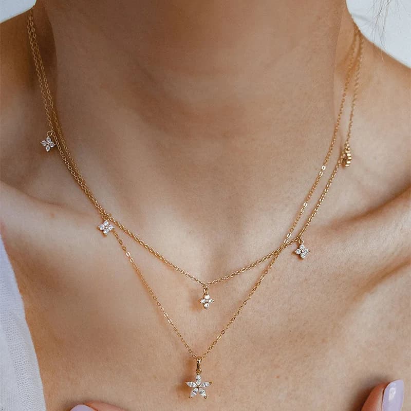 Collana a Stella Pentagonale in Lega, Nuovo Gioiello Semplice con Diamanti, Catena a Strati Personalizzata a Forma di Fiore per Donna