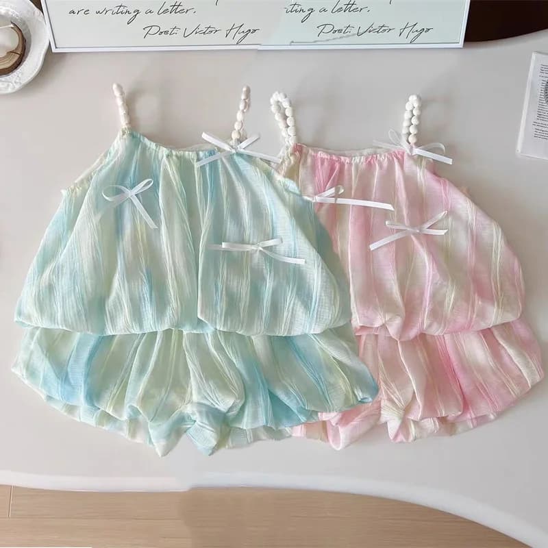 Neonate Sling Set Estate Bambini Abiti con fiocco 2025 Nuovi bambini Camicetta + Pantaloncini 2 pezzi Abiti Bambino Dolce Abbigliamento 2-8 anni