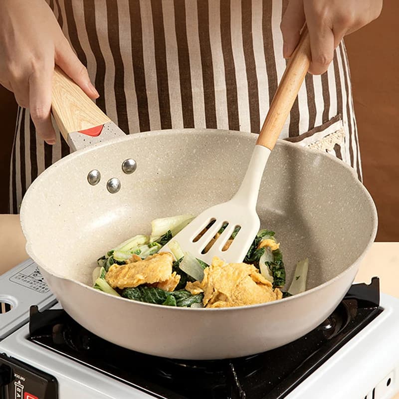 Spatola per Zuppa, Cucchiaio da Cucina, Spatola per Friggere con Manico in Legno, Spatola in Silicone Resistente alle Alte Temperature, Spatola per Pentole