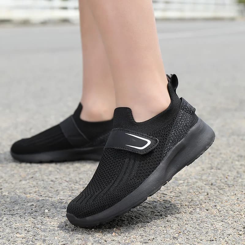 Big Kids Casual Sneakers Boys Girls Breathable Mesh Running Shoes Non Slip Rubber Sole School Sport Footwear Size CN29-40 US11C-