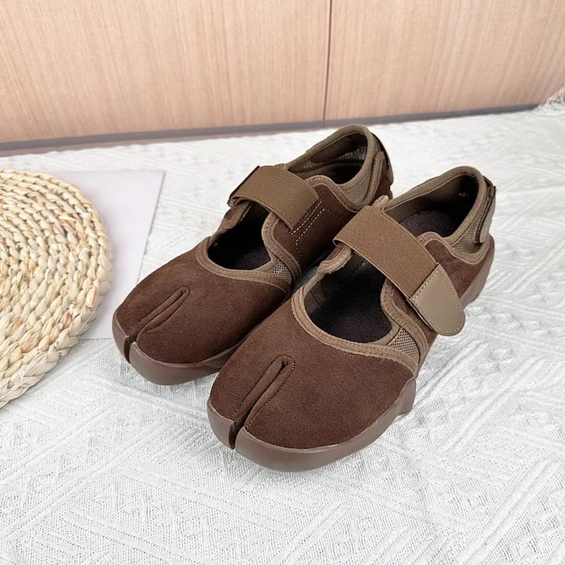 Women's Split Toe Sneakers Black Leather Mesh Velcro Strap Casual Walking Shoes Fashion Designer Platform Mary Jane Shoes Flats