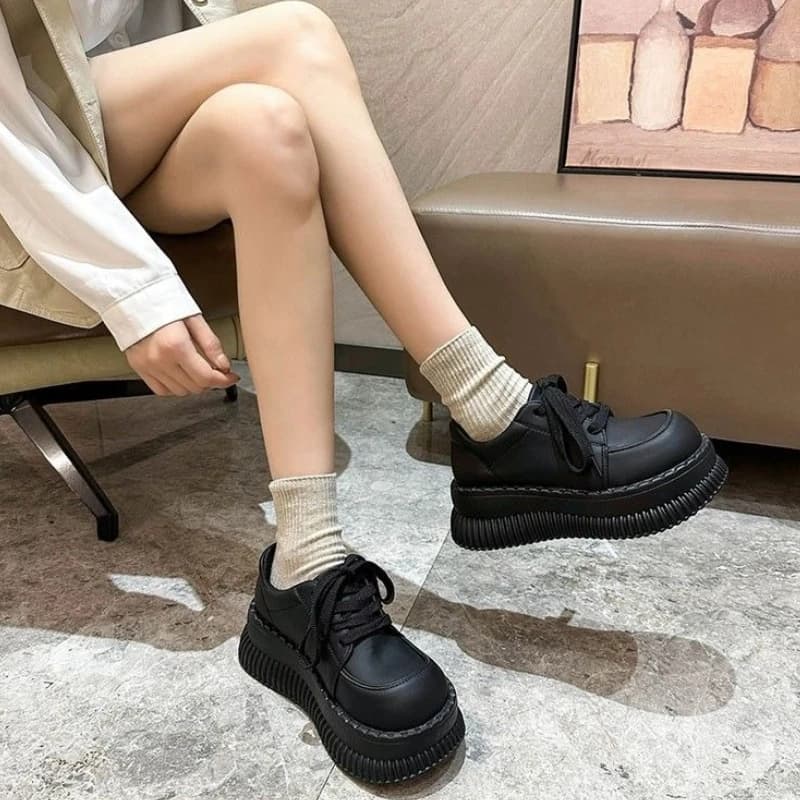 2025 Primavera Coreana Suola Grossa Scarpe Da Ginnastica Bianche Virale Mocassino a Testa Grande per Le Donne, Calzature Leggere e Traspiranti Mescollano e Abbinate ​