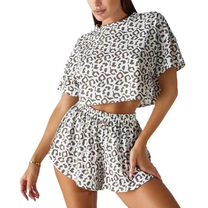 CHUANGERM Sexy Leopard Print Women's Sleepwear Two-piece Set with Short Sleeves and Fashionable Soft Fabric for Home Wear