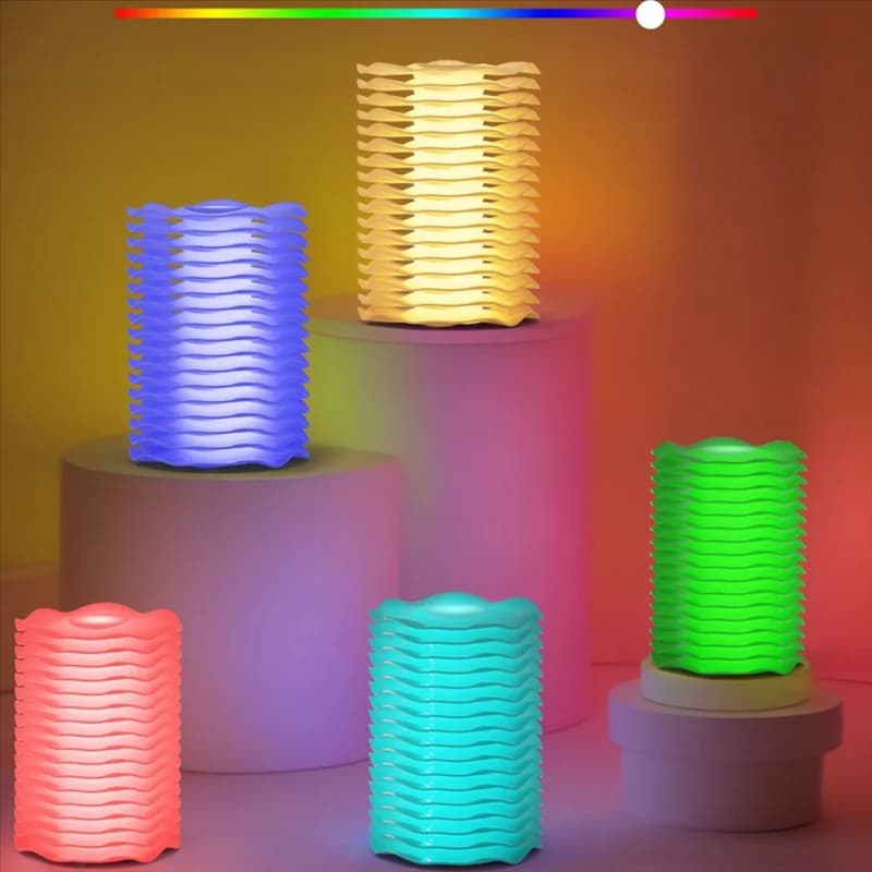 【Offerta flash!】Illuminazione dinamica Lampada da comodino con sensore tattile a luce notturna colorata con design illusione 3D LED con telecomando a 7 colori