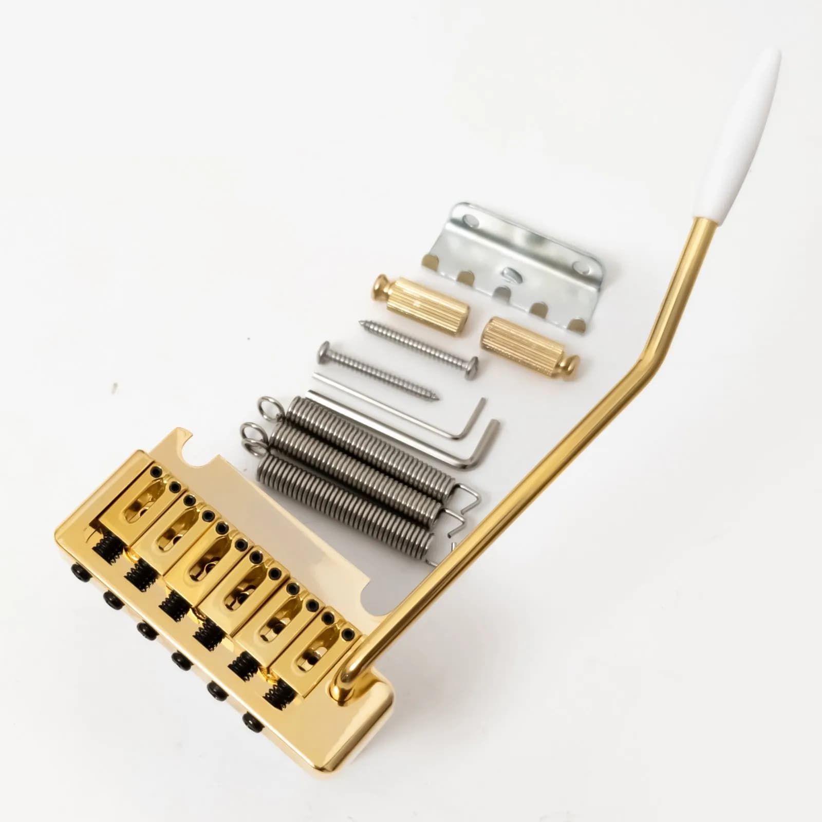 Wilkinson WOV08 Ponte tremolo a 2 punti per chitarra ST con design a doppio pendolo