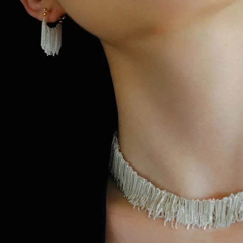 New waterfall silver fringed necklace women's fashion elegant personalized texture chain jewelry fashion niche high-end