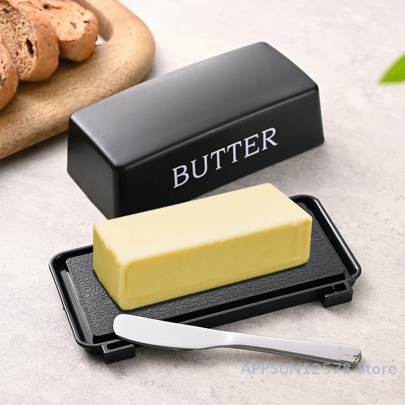 Storage box for cheese and butter; It comes with lid and knife; Ideal for refrigerator kitchen countertops