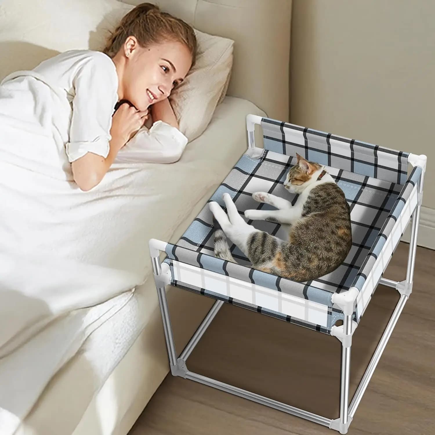 Cuccia rialzata per cani e gatti con sponda di protezione, si attacca alla letto degli umani, posizionabile sul davanzale, 20x20x24 pollici
