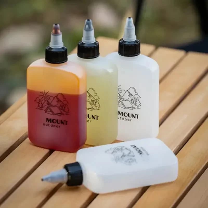 Bottiglia di olio per esterni Imballaggio portatile Piccolo vaso di olio Bottiglia di aceto Bottiglia di salsa di soia Bottiglia di condimento sigillata a prova di perdite da campeggio