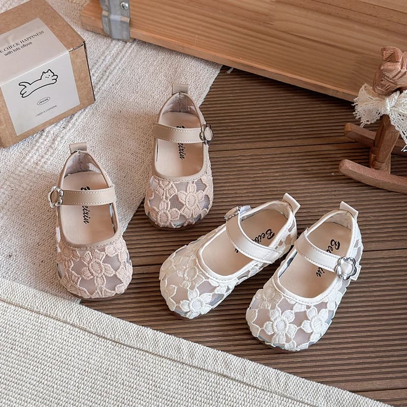Sandali Baotou Casual Estivi 2026 per Bambine, Scarpe Basse Traspiranti con Suola Morbida, Modello Principessa con Fiore in Pizzo