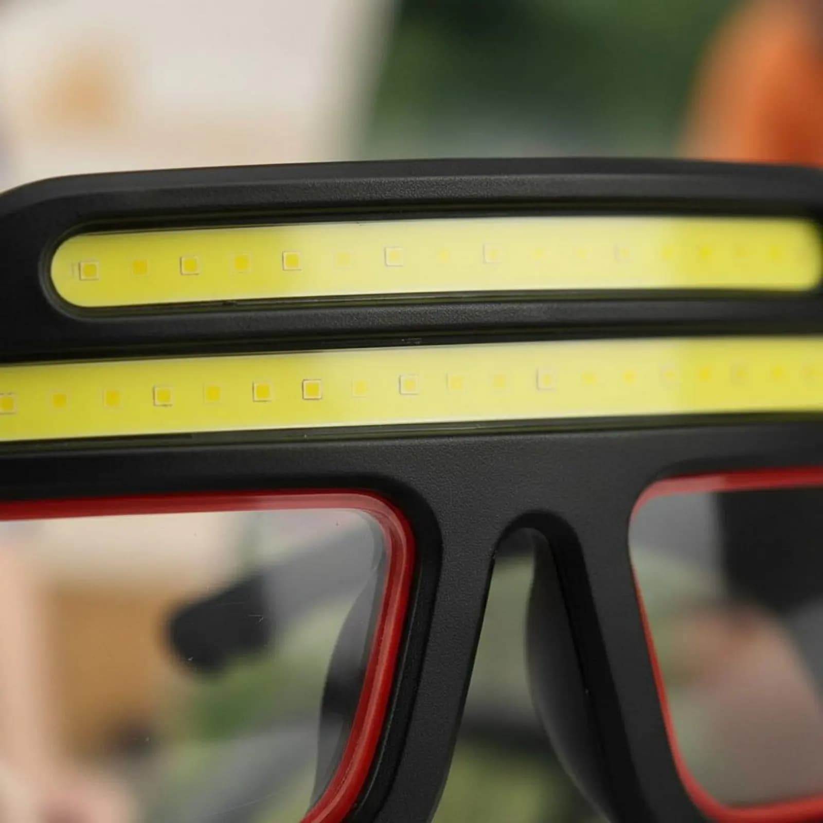 Occhiali con Faro COB Resistenti agli Urti, Illuminazione Individuale per Campeggio Senza Restrizioni sulle Mani