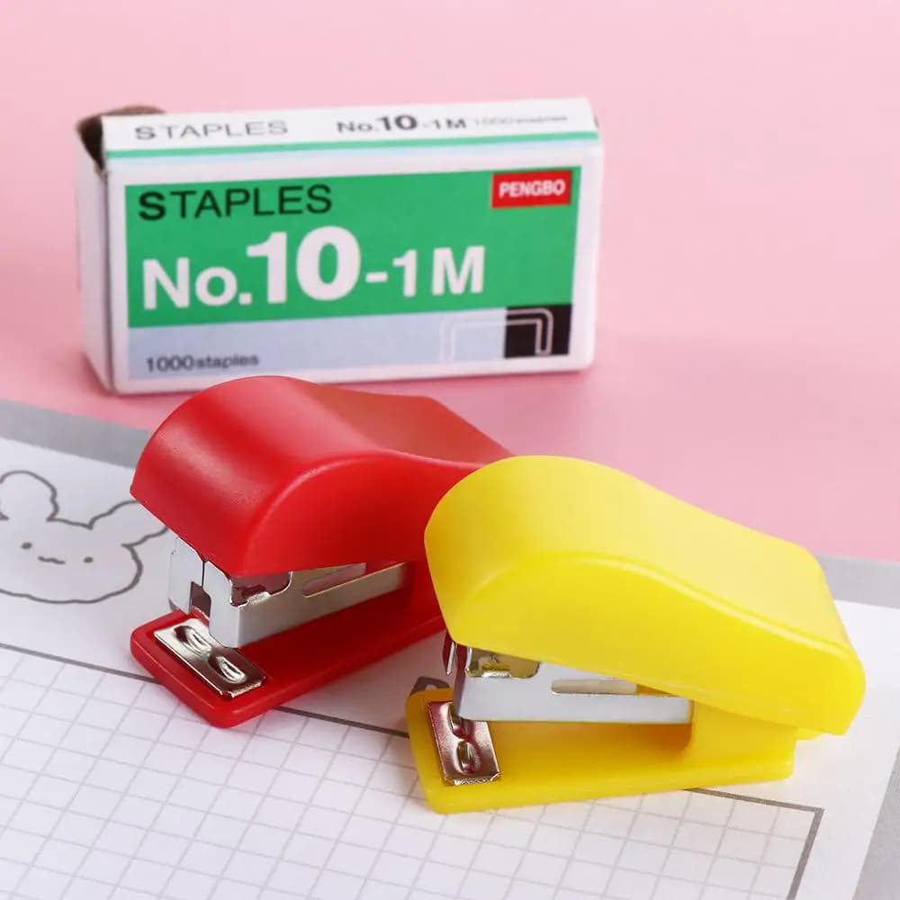 Set di cucitrici tascabili senza sforzo per risparmiare manodopera Piccola macchina per rilegatura di libri Rilegatura di carta Strumenti per cucitura di carta Materiale scolastico