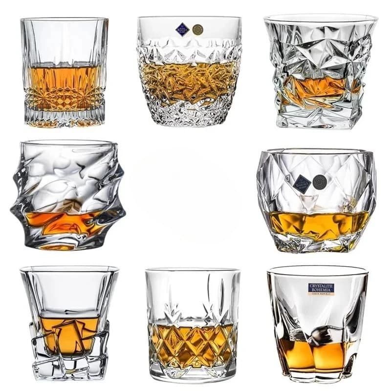 Strato di vetro di cristallo sulla tazza di strato Tazza di whisky Bicchiere dell'oceano Bicchiere di birra liquore Spiriti Cocktail Bicchieri quadrati da giardino per la casa