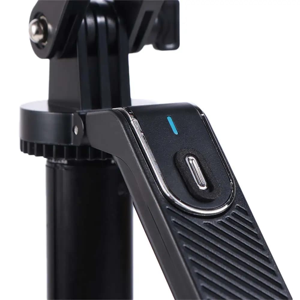 Bastone Selfie Telescopico a Quattro Gambe, Portatile 1,8m, Bluetooth, Regolabile, Supporto per Selfie Portatile