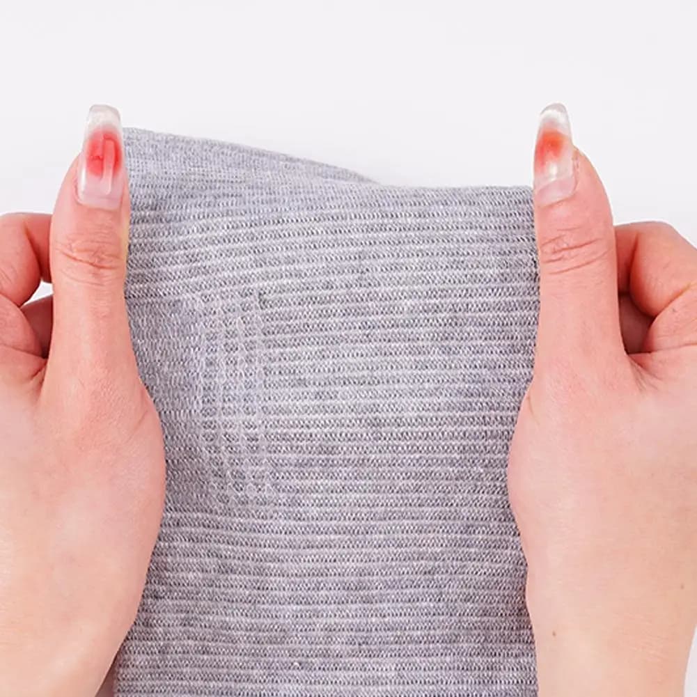 Un paio di protezioni per il polso, tutore di supporto per protezioni per il palmo: comoda protezione per il fitness sportivo per uomini e donne