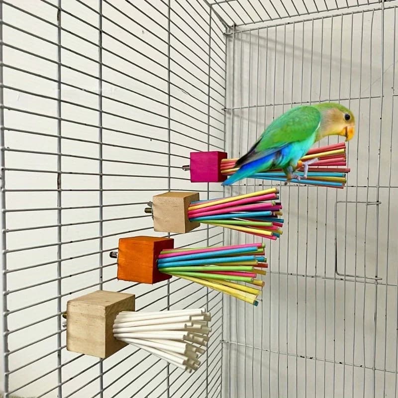 Giocattolo in legno per pappagalli, bastoncino di carta arcobaleno, per moler i denti, morsi e ventilare il bastone con supporto per altalena