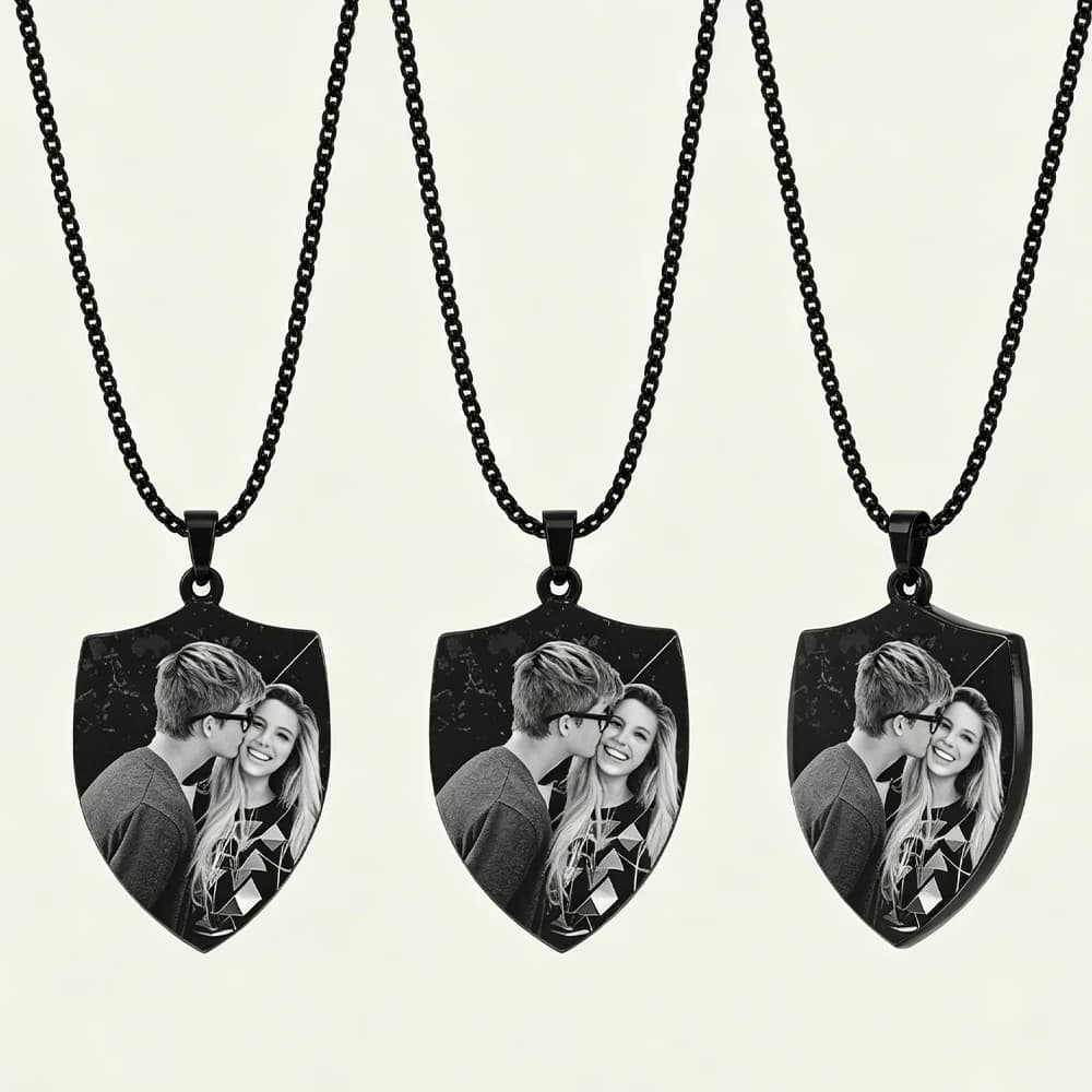 Custom Photo Pendant Necklace Couple Memorial Pendant Necklace StainlessSteel Laser Engraved Portrait Necklace Personalized Gift
