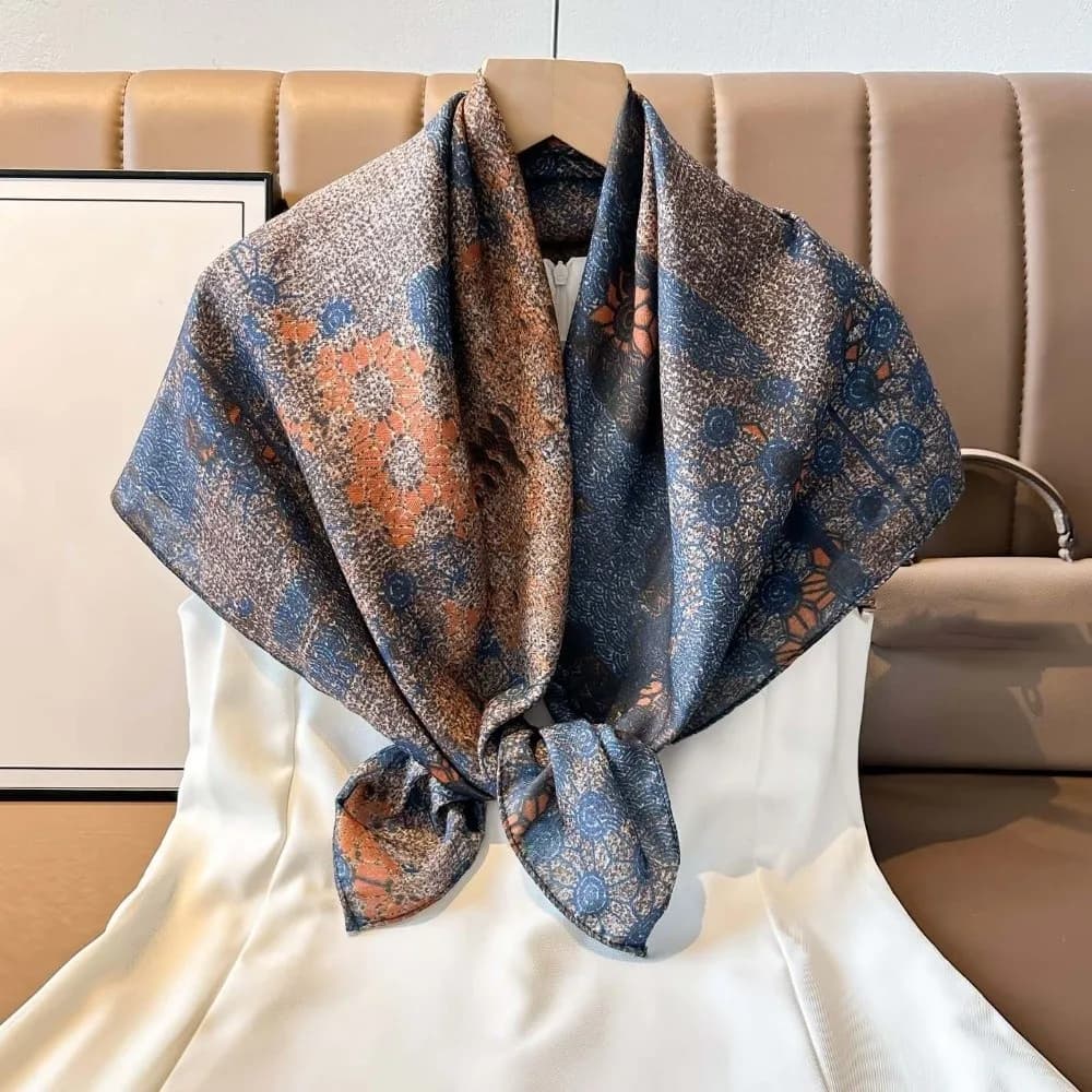Foulard quadrato traspirante per mamma, leggero, con design personalizzato, stampa fronte-retro, in seta, con protezione solare