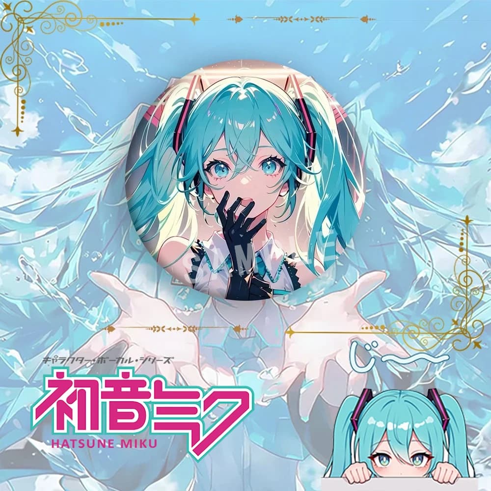 Hatsune Miku Anime Merch Ciondolo Cantante virtuale Film lucido Distintivo Zaino Cappello Decorazioni Pendenti Regalo da collezione per fan