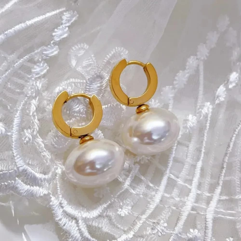 Orecchini a cerchio con perle finte ovali in acciaio inossidabile color oro stile francese per le donne Regali di accessori per gioielli di moda squisiti