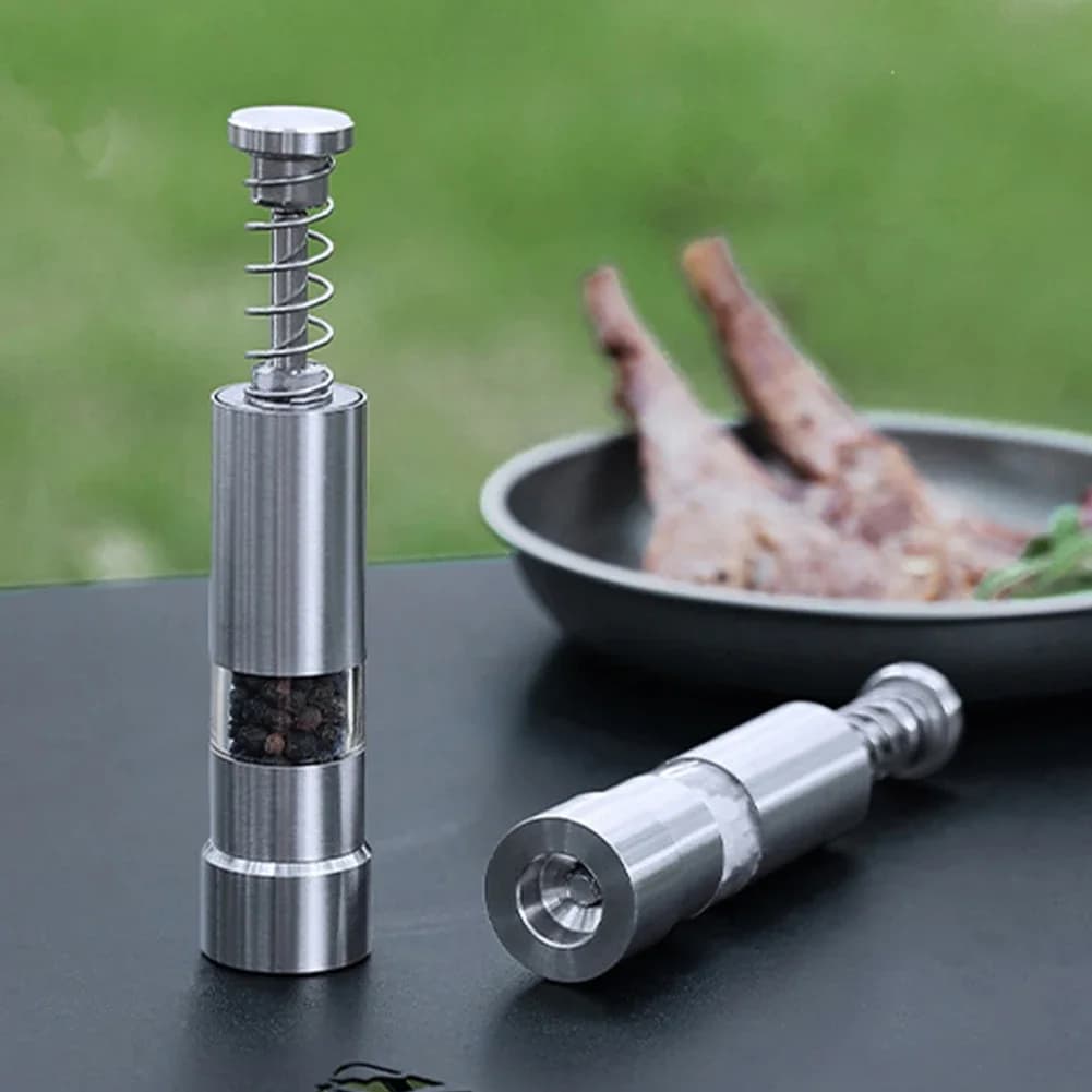 Mini macina sale pepe a mano singola manuale Thumb Push Pepper spezie Grinder molla incorporata trasparente per barbecue da campeggio a casa