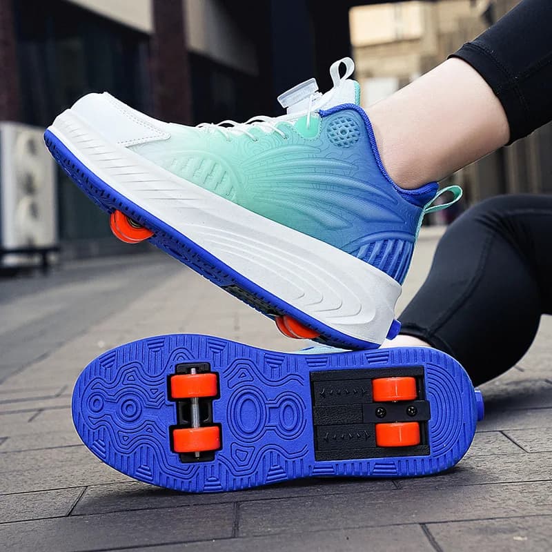 Scarpe per pattini a rotelle automatici a quattro ruote per bambini Scarpe volanti per bambini con ruote Scarpe da ginnastica per bambini Scarpe per ragazzi e ragazze