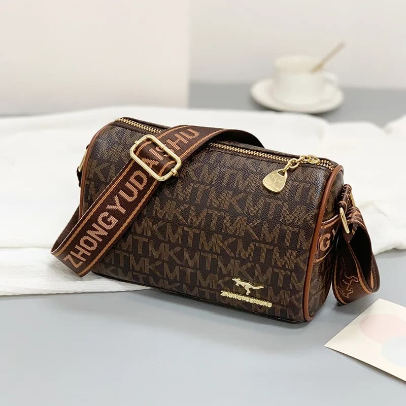 Nuova Borsa Boston a Tracolla con Cinghia Larga per Donna 2026, Borsa a Spalla Versatile alla Moda Estiva