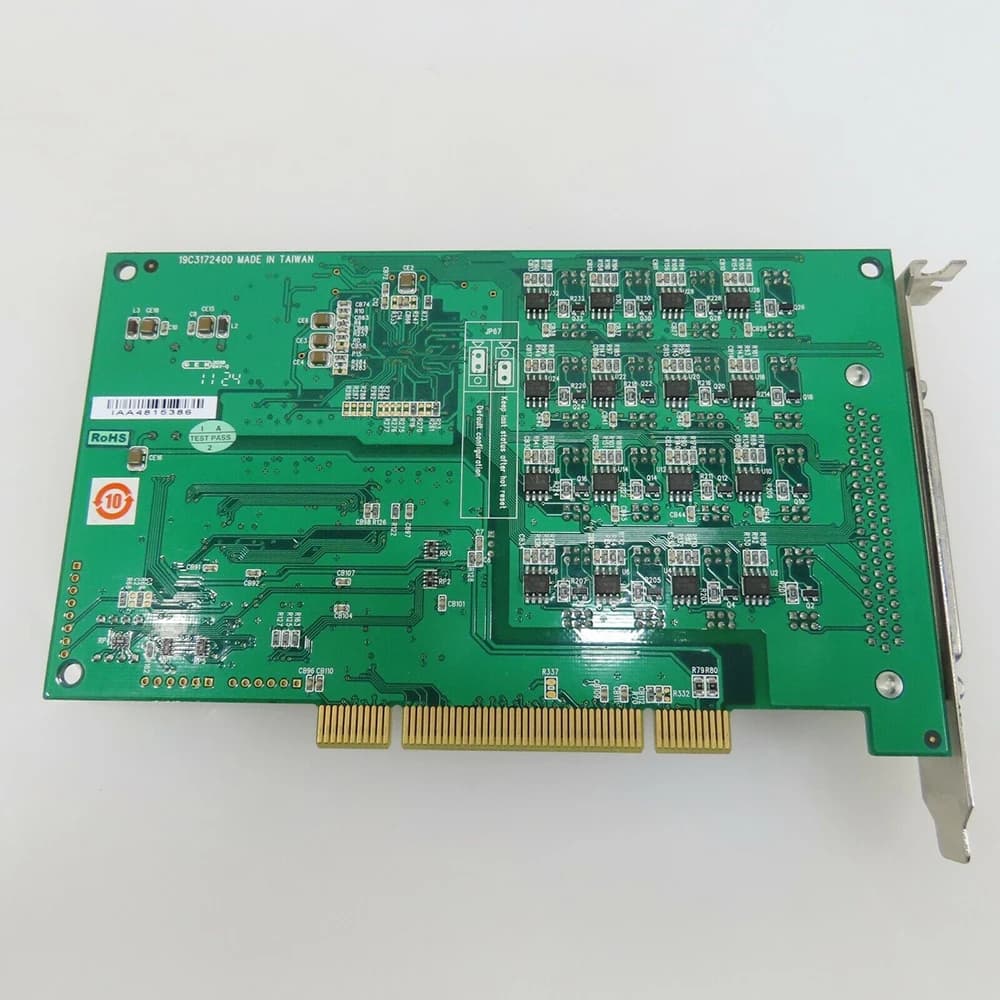 Per scheda di acquisizione dati Advantech Scheda di uscita analogica isolata a 32 canali a 14 bit PCI-1724U REV.A1