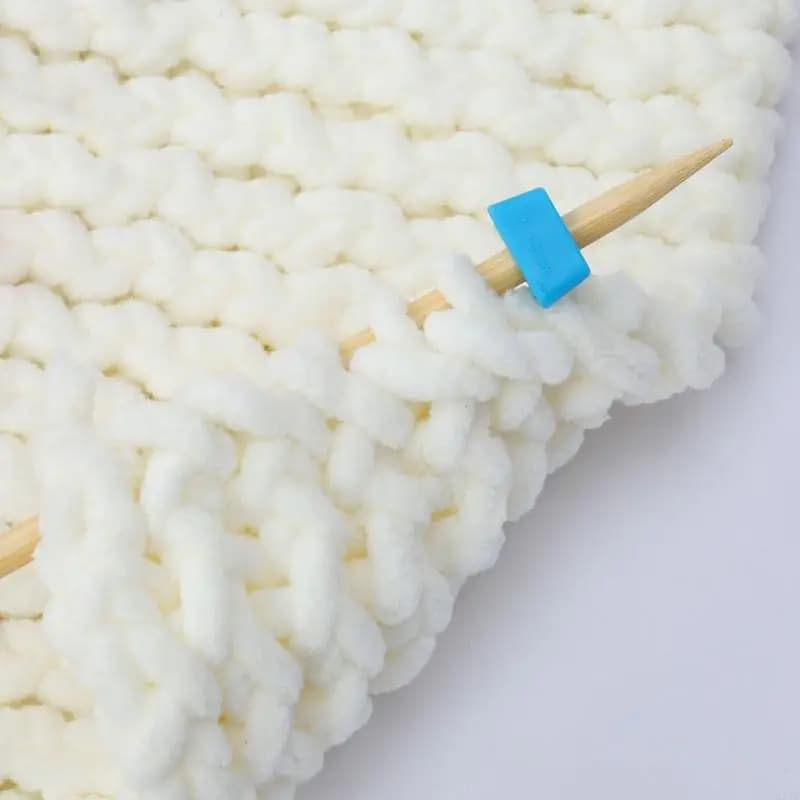 18Pcs Triangular Needle Stoppers Knitting Needle Point Protectors Crochet Hook Point Stoppers Knitting Accessory