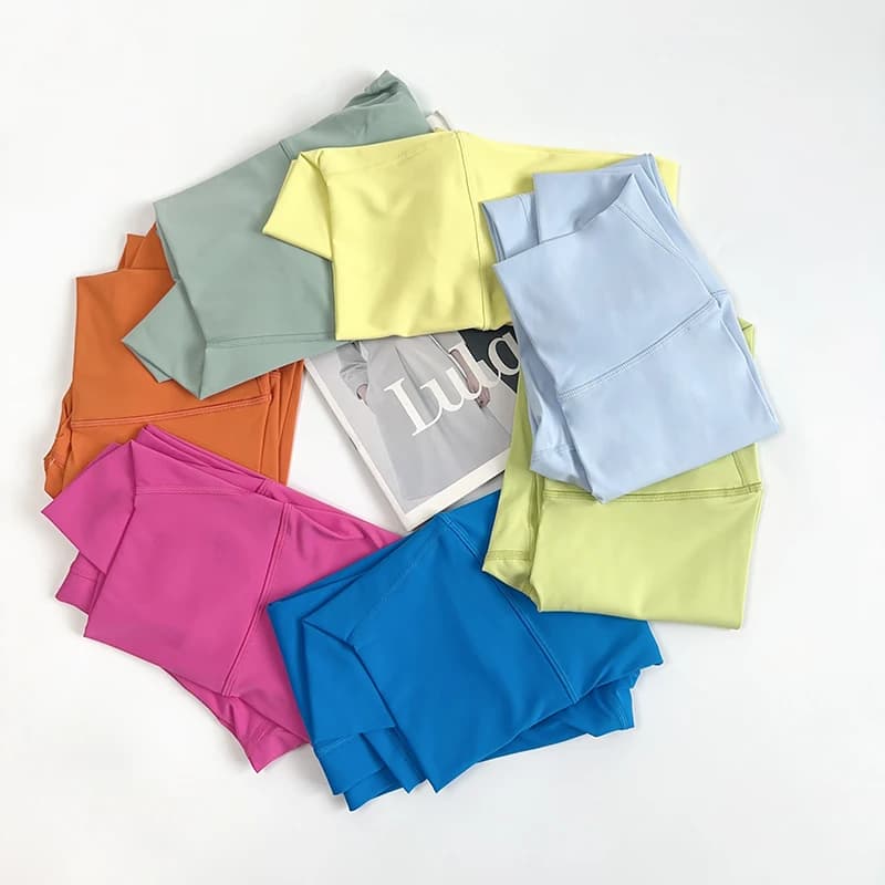 Vendita calda Leggings fitness Pantaloni da corsa Leggings con sensazione nuda Vita alta Push Up Sport Donna Fitness Corsa Pantaloni da yoga 👖 👖
