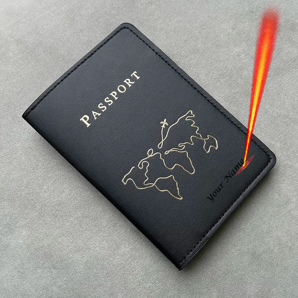 Accessori da viaggio in volo Porta passaporto straniero con monogramma Passaporto personalizzato Copertina del primo nome per passaporto internazionale