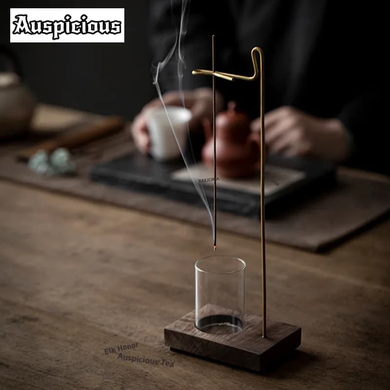ZAEYORIA Upside-down Incense Stick Creative Walnut Incense Burner Home Living Room Ornaments Sandalwood Agarwood Incense Base