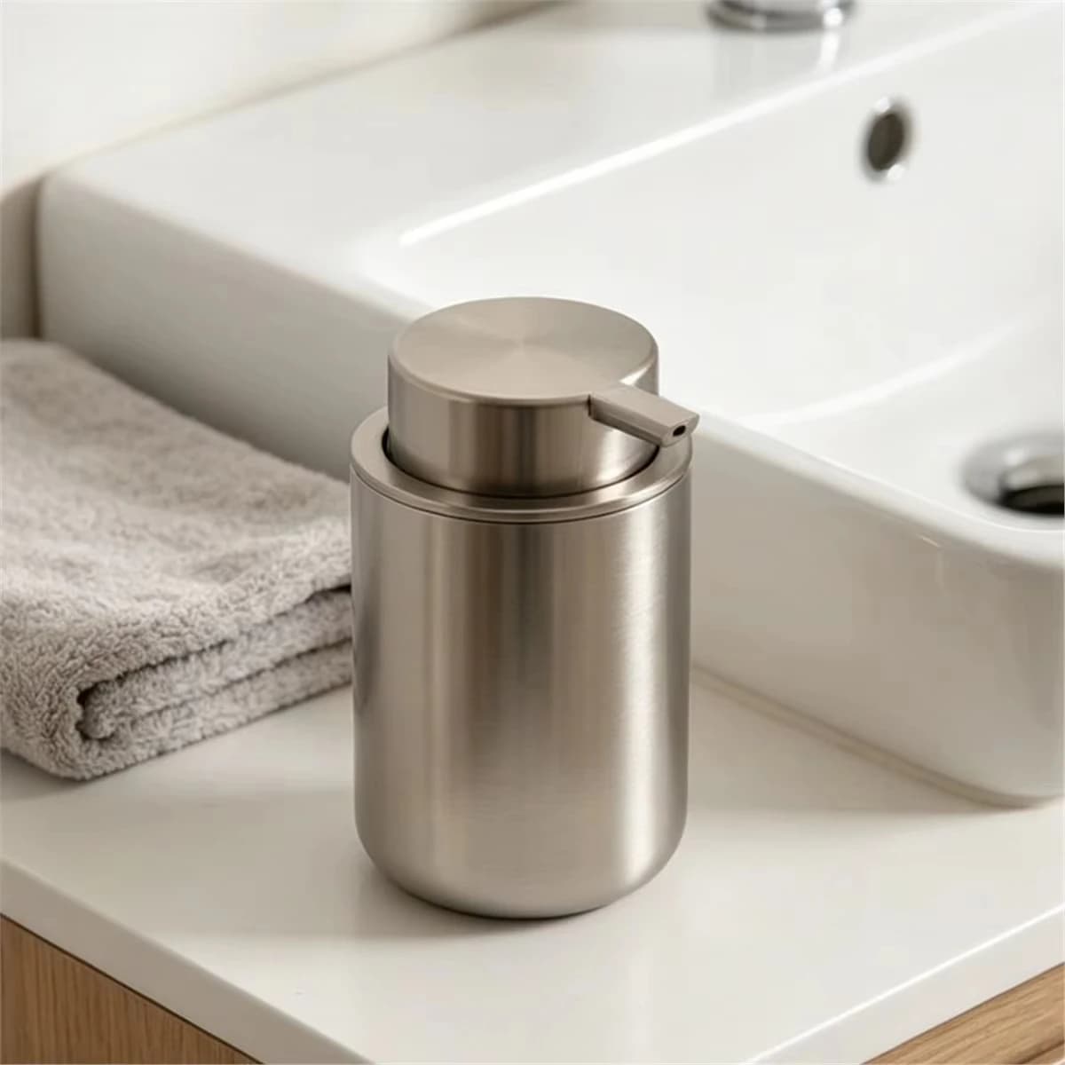 304 Stainless Steel Soap Pump Easy to Press Liquid Hand Soap Dispenser Stainless Steel Lotion Dispenser