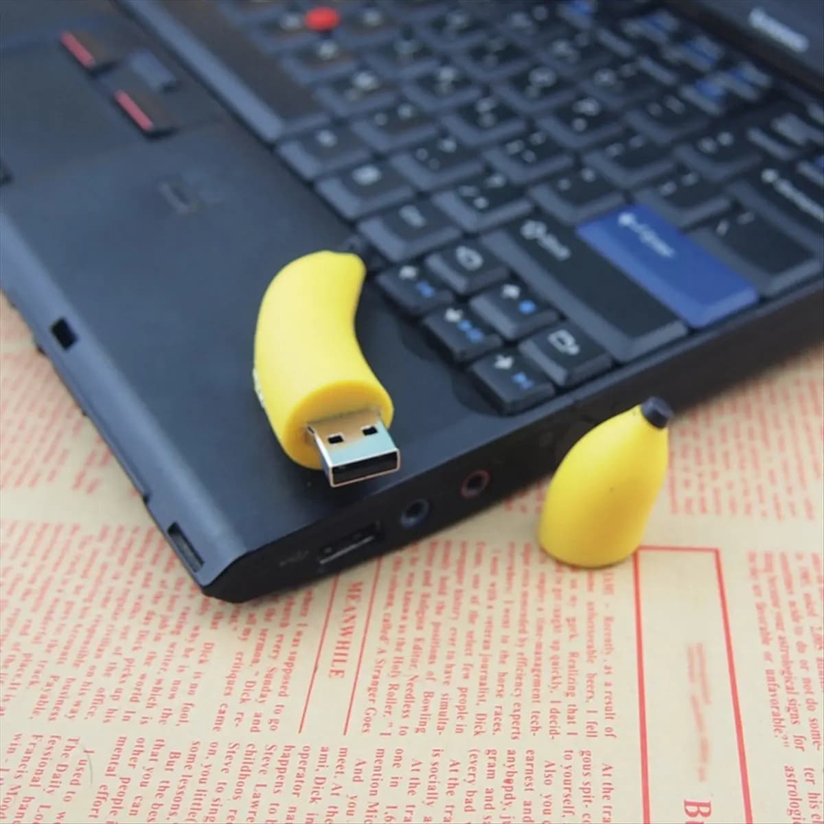 T19C Banana Fruit USB 2.0 Flash Drives 64GB Cute Pen Drive 64G Gift Usb Stick Gifts for Kids