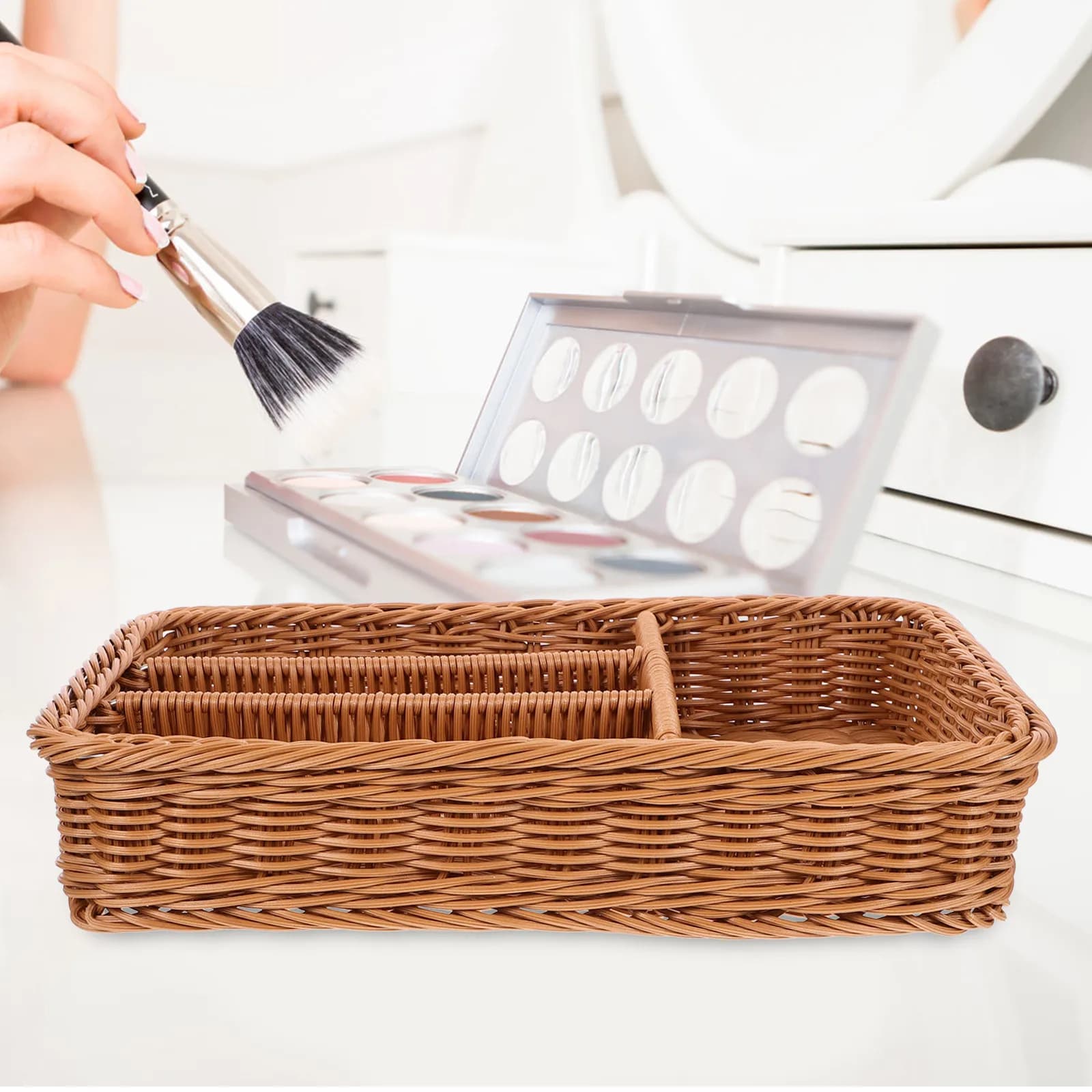 Cestino porta posate in finto vimini a 4 scomparti, organizer da cucina per forchette, cucchiai e coltelli, vassoio in rattan antiscivolo e lavabile